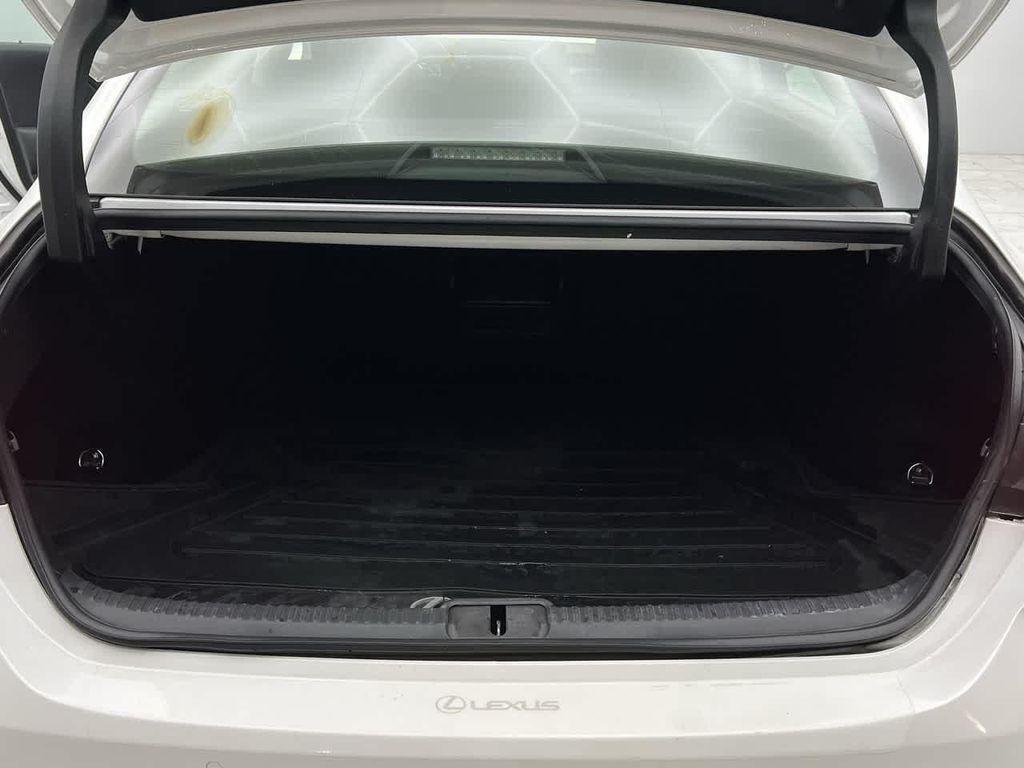 used 2022 Lexus ES 300h car, priced at $31,885