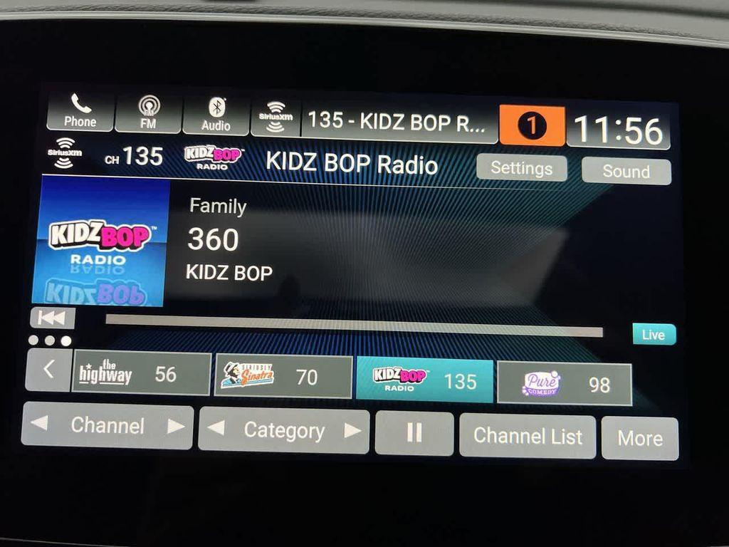 used 2022 Honda Pilot car, priced at $29,966