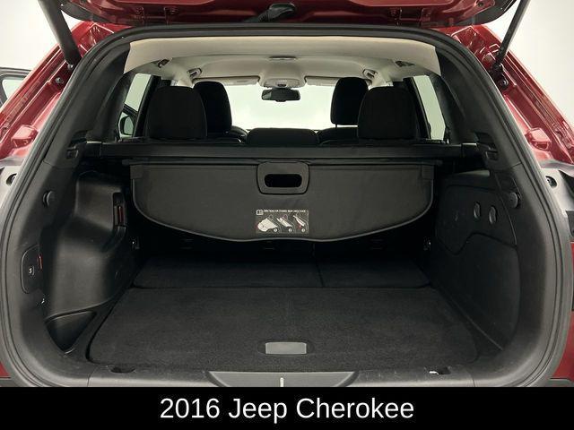 used 2016 Jeep Cherokee car, priced at $11,813