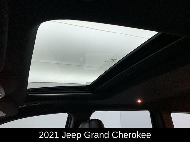 used 2021 Jeep Grand Cherokee car, priced at $28,543