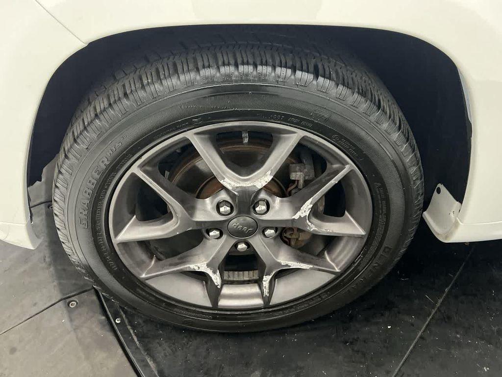 used 2020 Jeep Grand Cherokee car, priced at $18,016