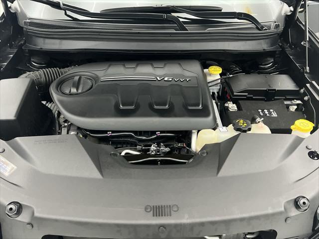 used 2022 Jeep Cherokee car, priced at $25,991