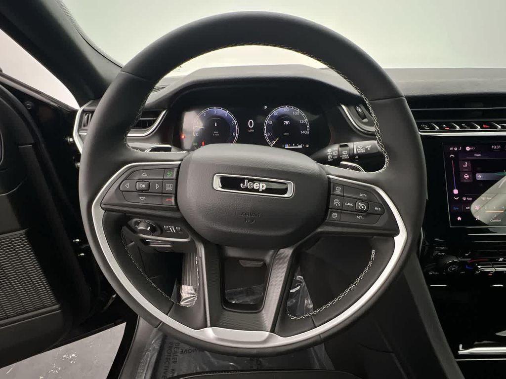 used 2025 Jeep Grand Cherokee L car, priced at $44,978