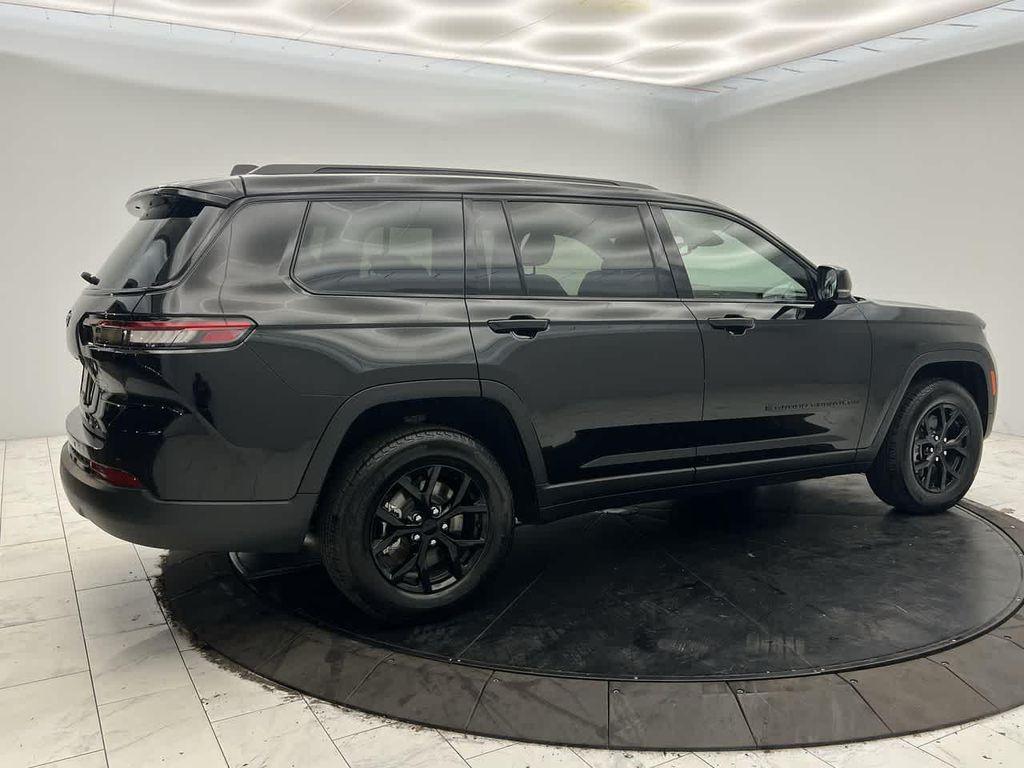 used 2025 Jeep Grand Cherokee L car, priced at $44,978
