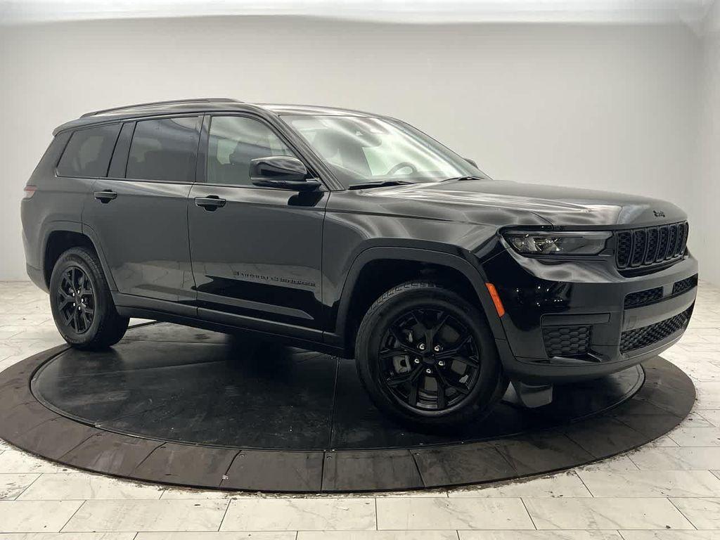 used 2025 Jeep Grand Cherokee L car, priced at $44,978