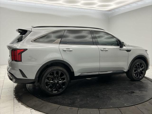used 2023 Kia Sorento car, priced at $32,499