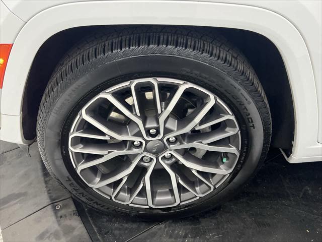 used 2023 Jeep Grand Cherokee L car, priced at $44,578