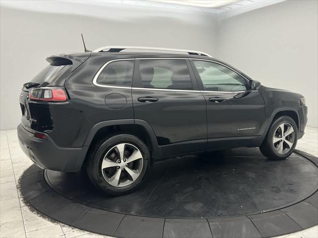 used 2020 Jeep Cherokee car, priced at $15,885