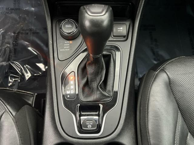 used 2020 Jeep Cherokee car, priced at $15,885