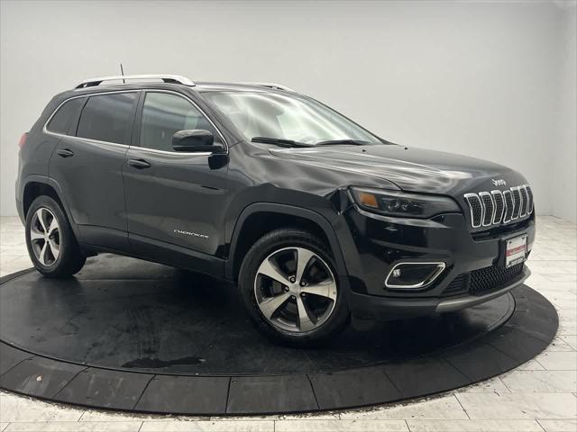 used 2020 Jeep Cherokee car, priced at $15,885