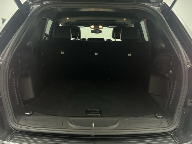 used 2021 Jeep Grand Cherokee car, priced at $24,888