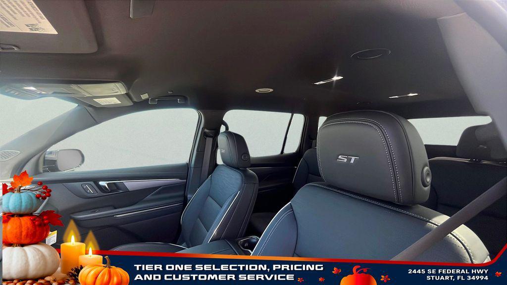 new 2025 Buick Enclave car, priced at $45,320