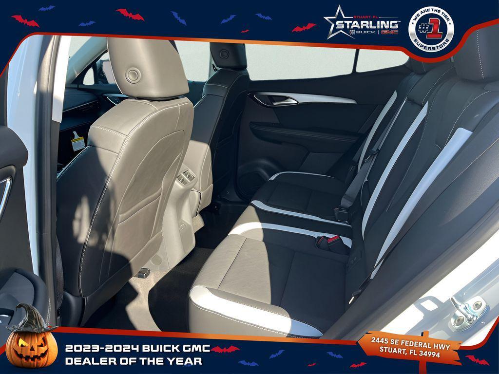 new 2025 Buick Envision car, priced at $38,410