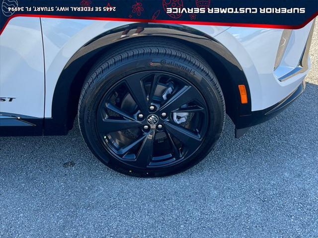new 2025 Buick Envision car, priced at $40,900