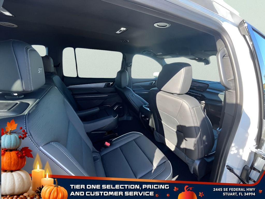 new 2025 Buick Enclave car, priced at $45,920