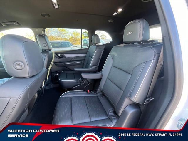 new 2025 Buick Enclave car, priced at $47,919