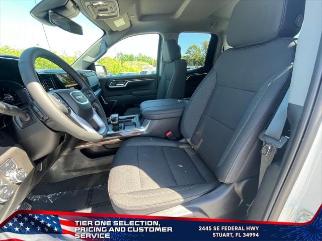 new 2025 GMC Sierra 1500 car, priced at $42,313