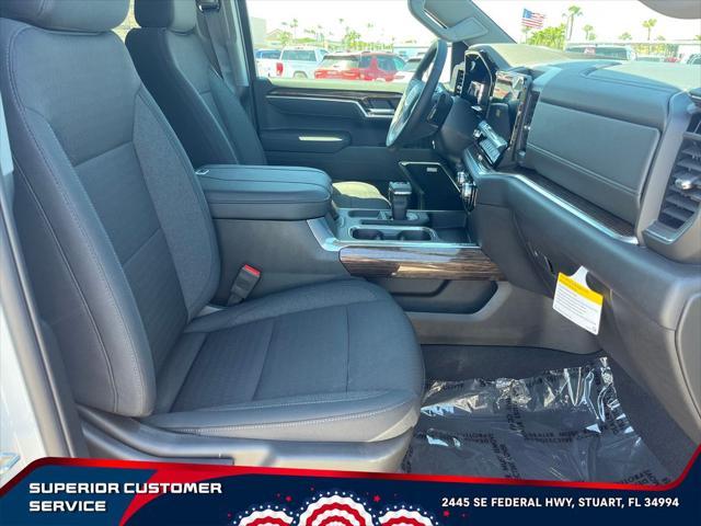new 2025 GMC Sierra 1500 car, priced at $43,849