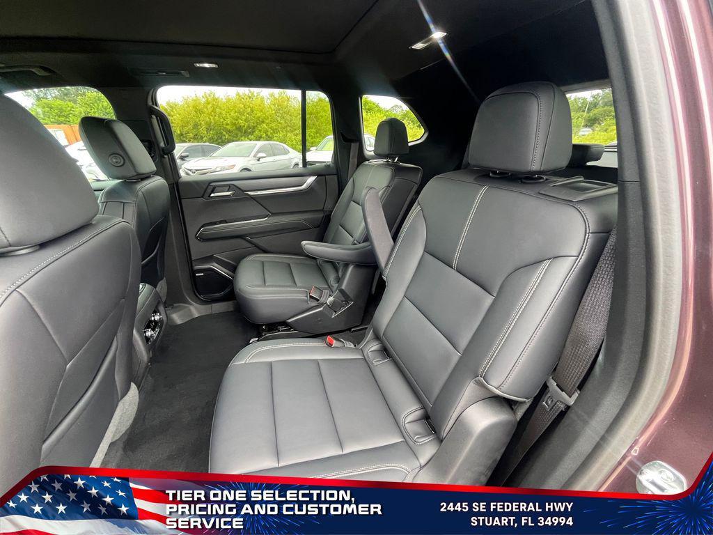 used 2024 GMC Acadia car, priced at $39,919