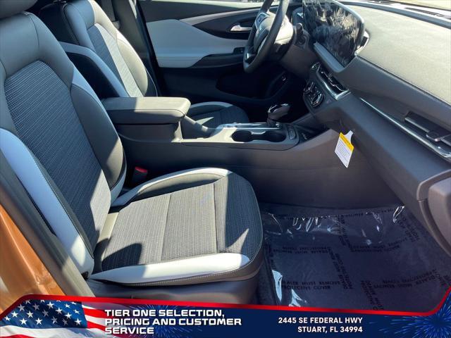new 2025 Buick Envista car, priced at $26,555