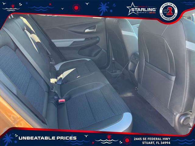 new 2025 Buick Envista car, priced at $26,555