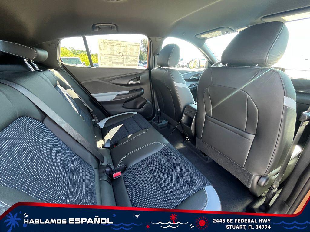 new 2025 Buick Envista car, priced at $24,025