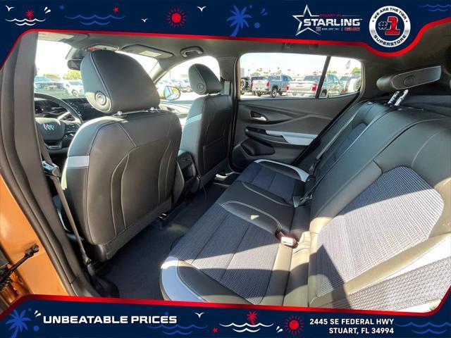 new 2025 Buick Envista car, priced at $26,555