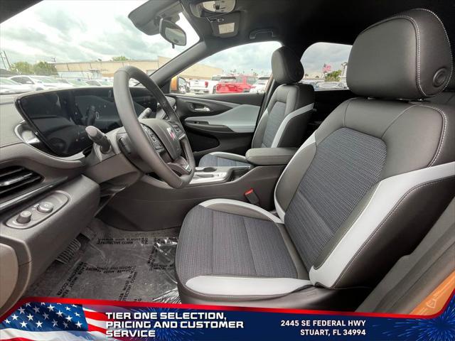 new 2025 Buick Envista car, priced at $26,026