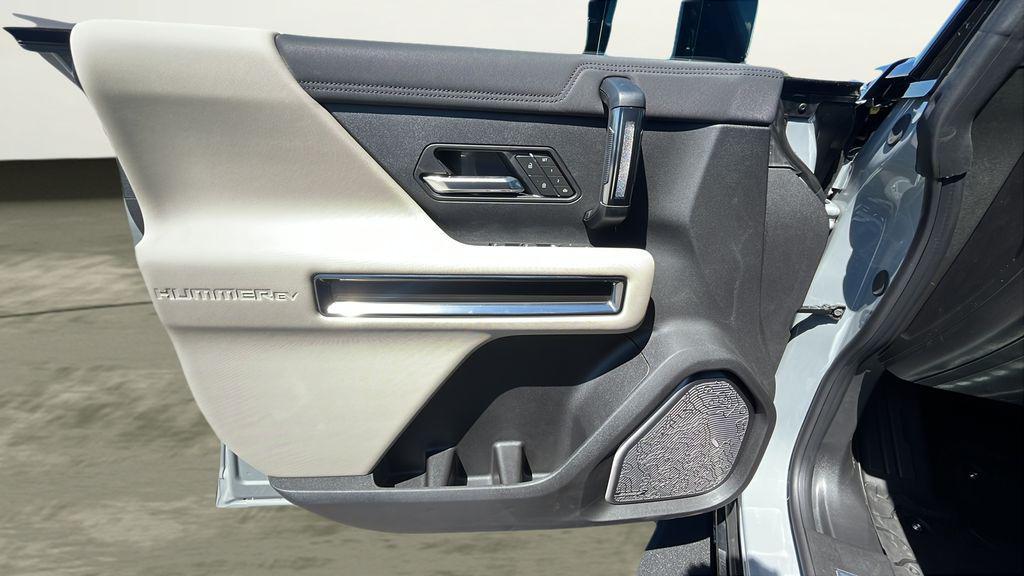 new 2026 GMC HUMMER EV SUV car, priced at $97,484