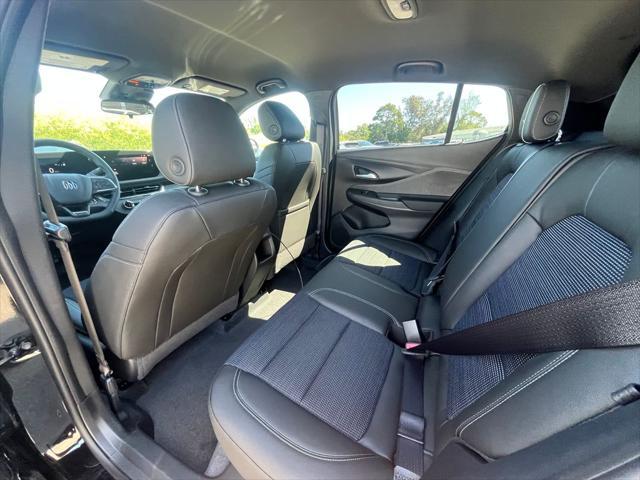 new 2025 Buick Envista car, priced at $26,346