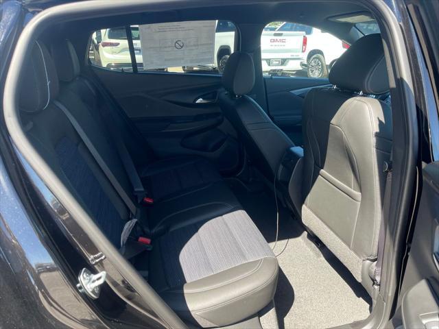 new 2025 Buick Envista car, priced at $26,346