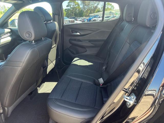 new 2025 Buick Envista car, priced at $26,346