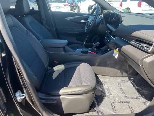 new 2025 Buick Envista car, priced at $26,346