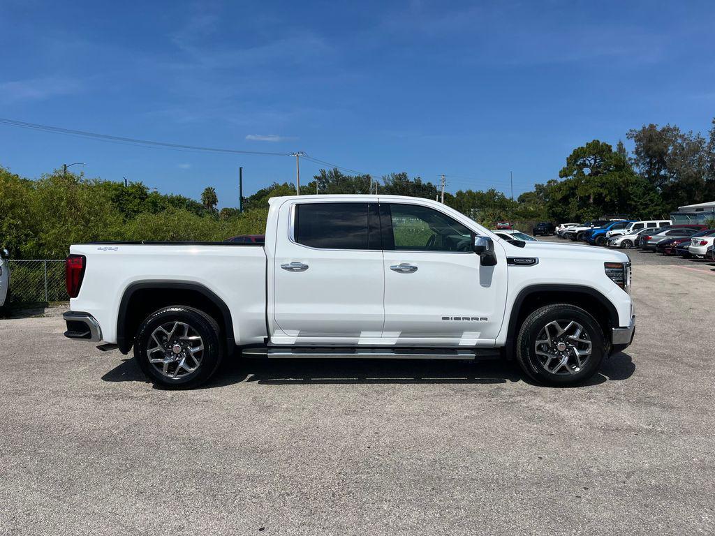 new 2025 GMC Sierra 1500 car, priced at $53,807