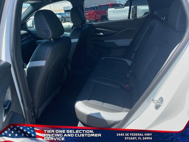 new 2025 Buick Envista car, priced at $25,966