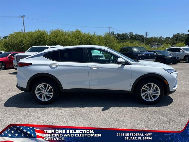 new 2025 Buick Envista car, priced at $25,966