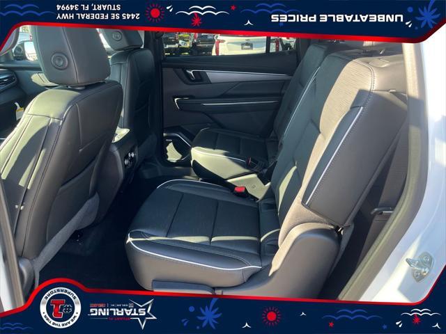 new 2025 Buick Enclave car, priced at $52,269