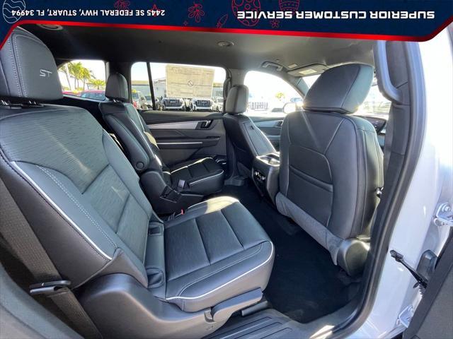 new 2025 Buick Enclave car, priced at $50,269