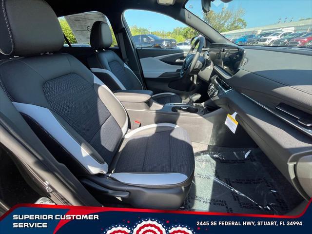 new 2025 Buick Envista car, priced at $26,592