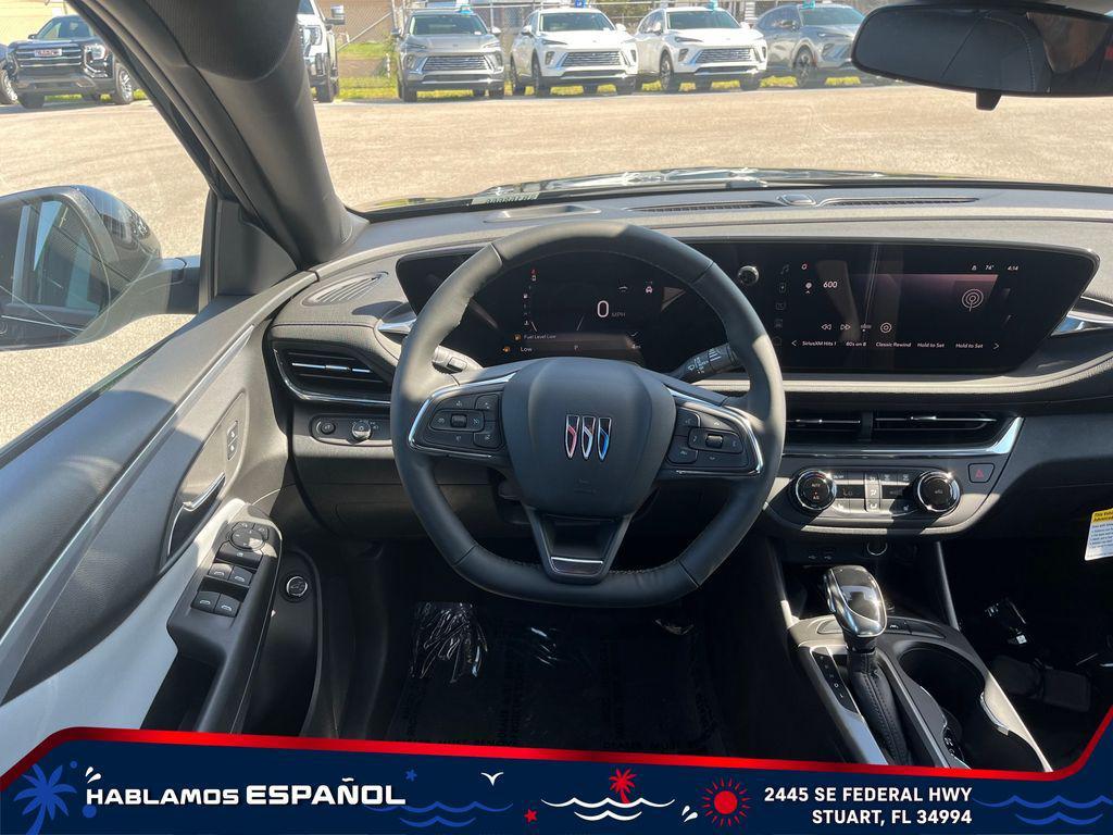 new 2025 Buick Envista car, priced at $24,065