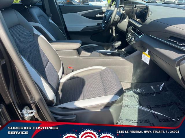 new 2025 Buick Envista car, priced at $26,592