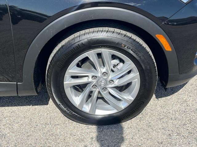 new 2025 Buick Envista car, priced at $27,342