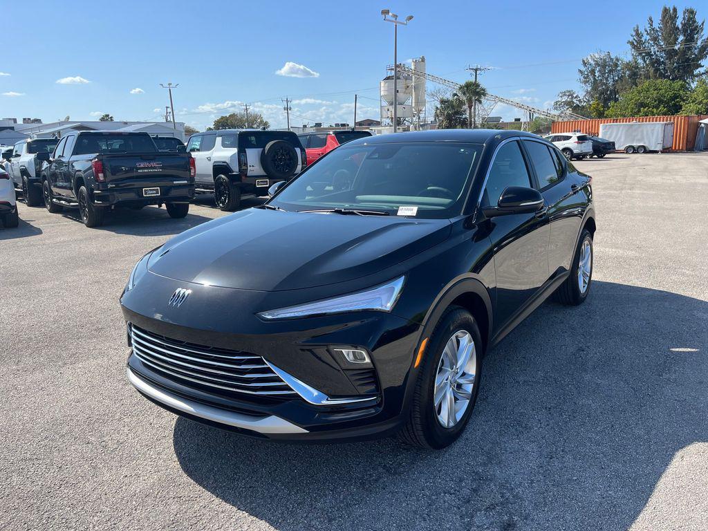 new 2025 Buick Envista car, priced at $24,065