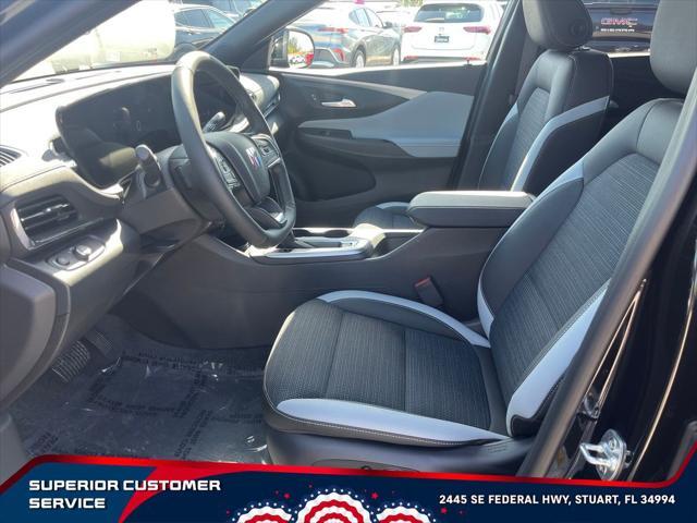 new 2025 Buick Envista car, priced at $26,592