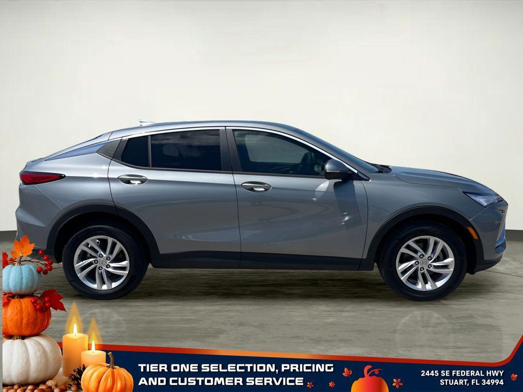 new 2025 Buick Envista car, priced at $22,075