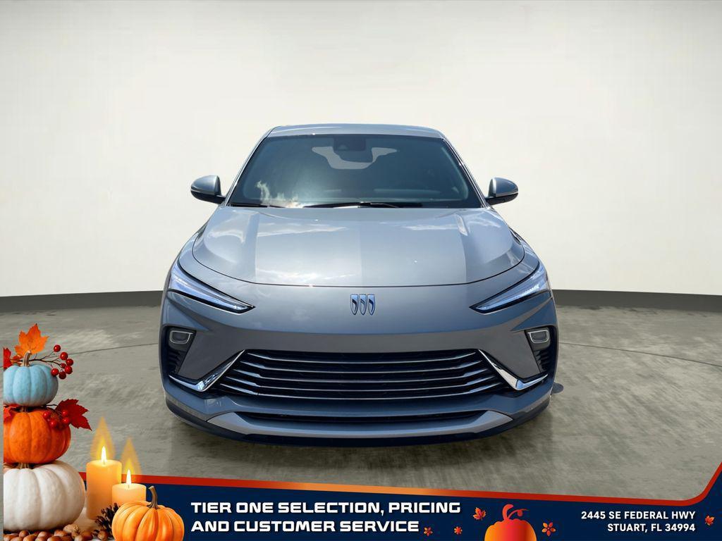 new 2025 Buick Envista car, priced at $22,075