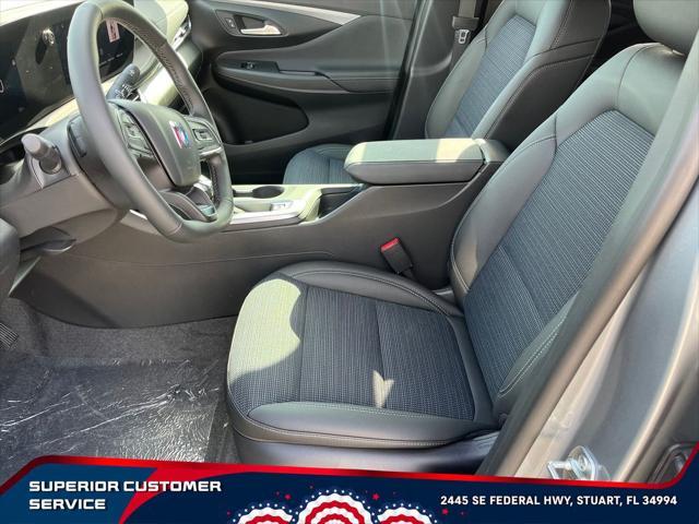 new 2025 Buick Envista car, priced at $26,498
