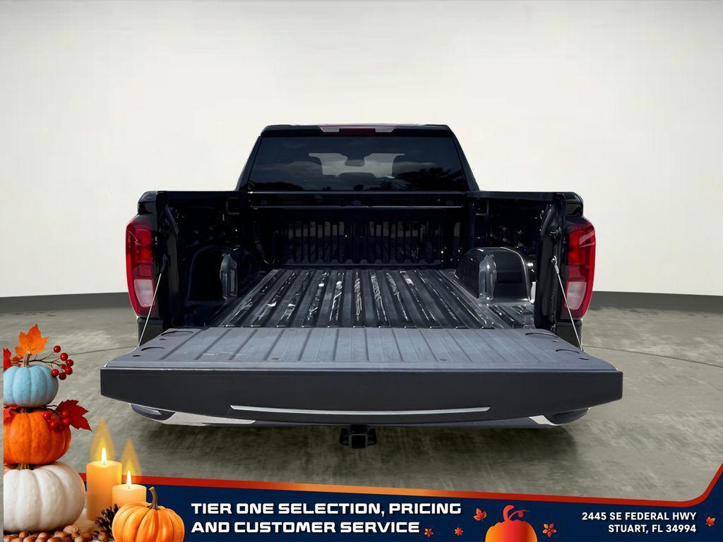 new 2025 GMC Sierra 1500 car, priced at $40,266