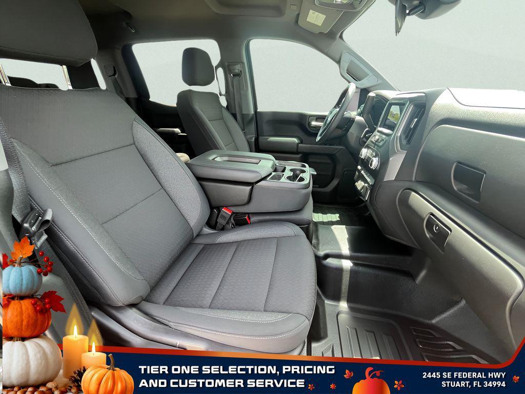 new 2025 GMC Sierra 1500 car, priced at $40,266