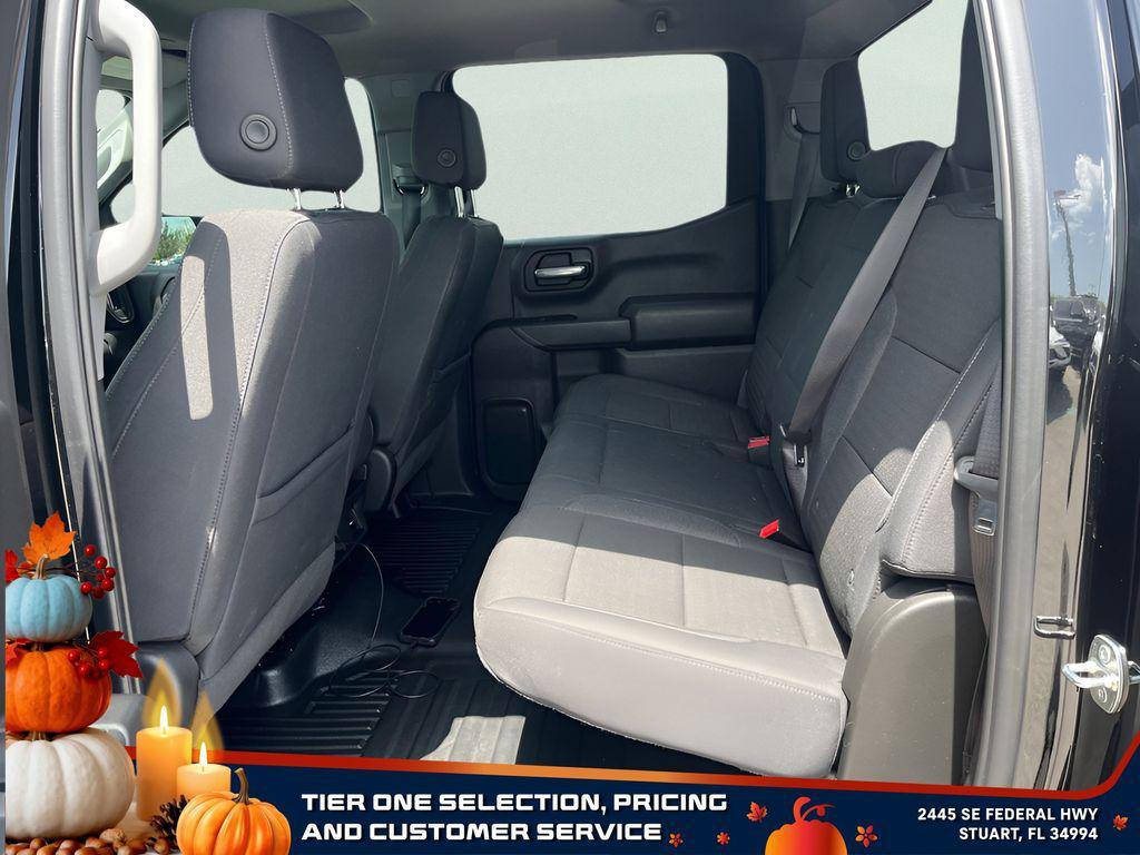 new 2025 GMC Sierra 1500 car, priced at $40,266